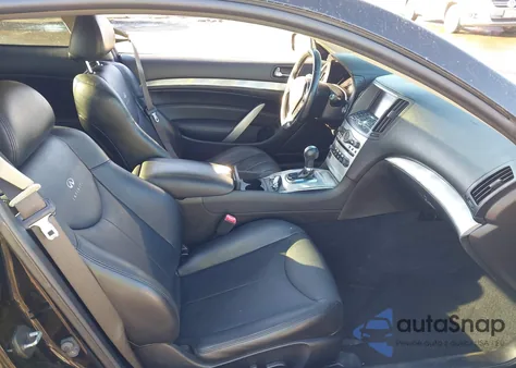 2013 Infiniti G37 Journey z USA, uszkodzony, nr VIN JN1CV6EK9DM921131